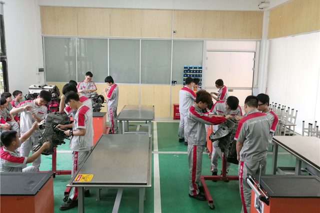 广东岭南现代技师学院智能制造实训场室介绍